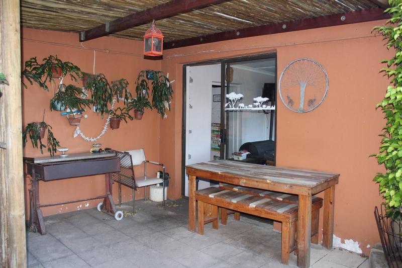 6 Bedroom Property for Sale in Glen Lilly Western Cape